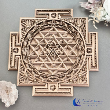 Sri Yantra 斯里圖騰