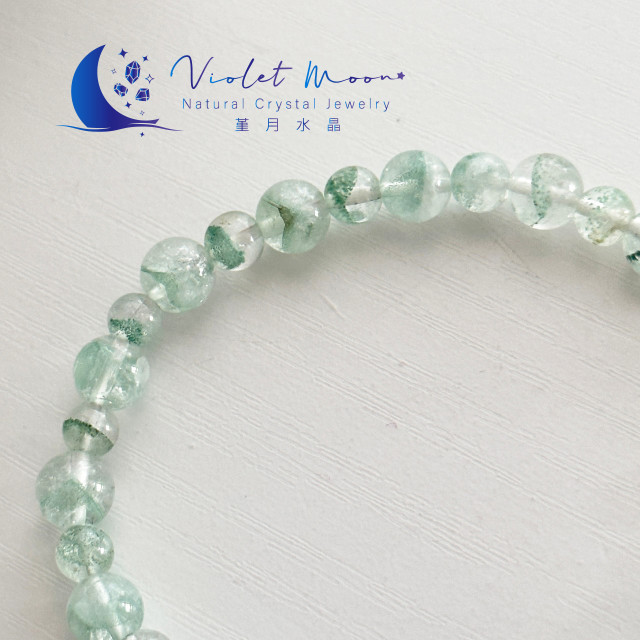 元老級翠綠幽靈水晶手串|喜悅的自然富足 元老級翠綠幽靈水晶手串|喜悅的自然富足